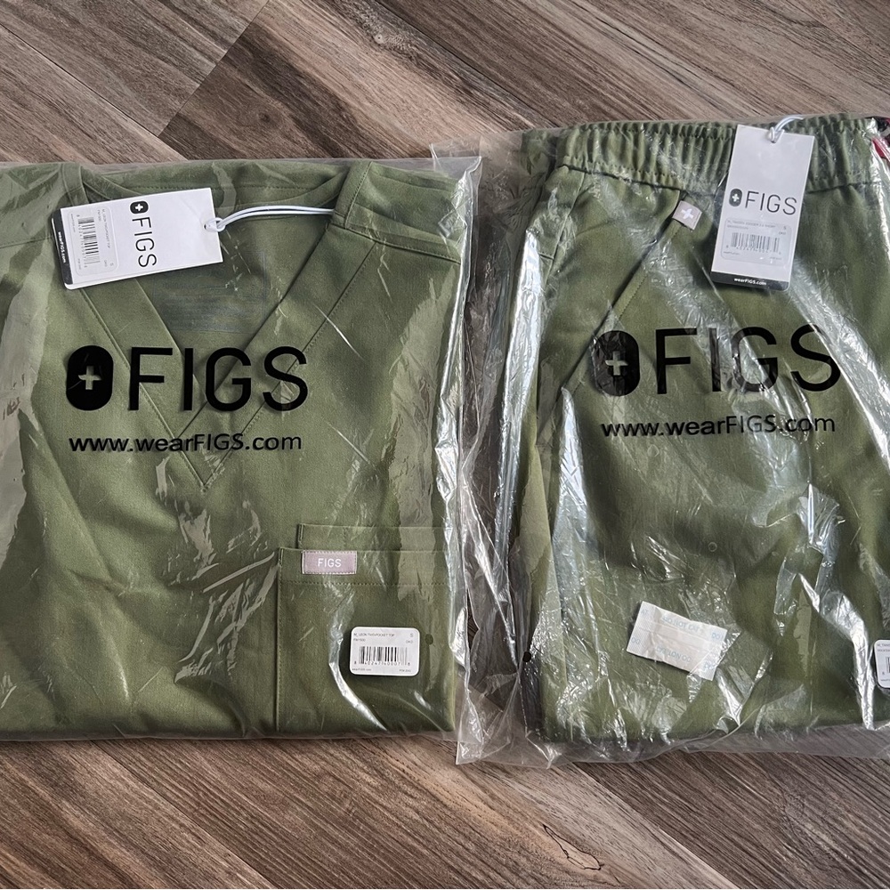 Dark Olive Figs Scrubs
